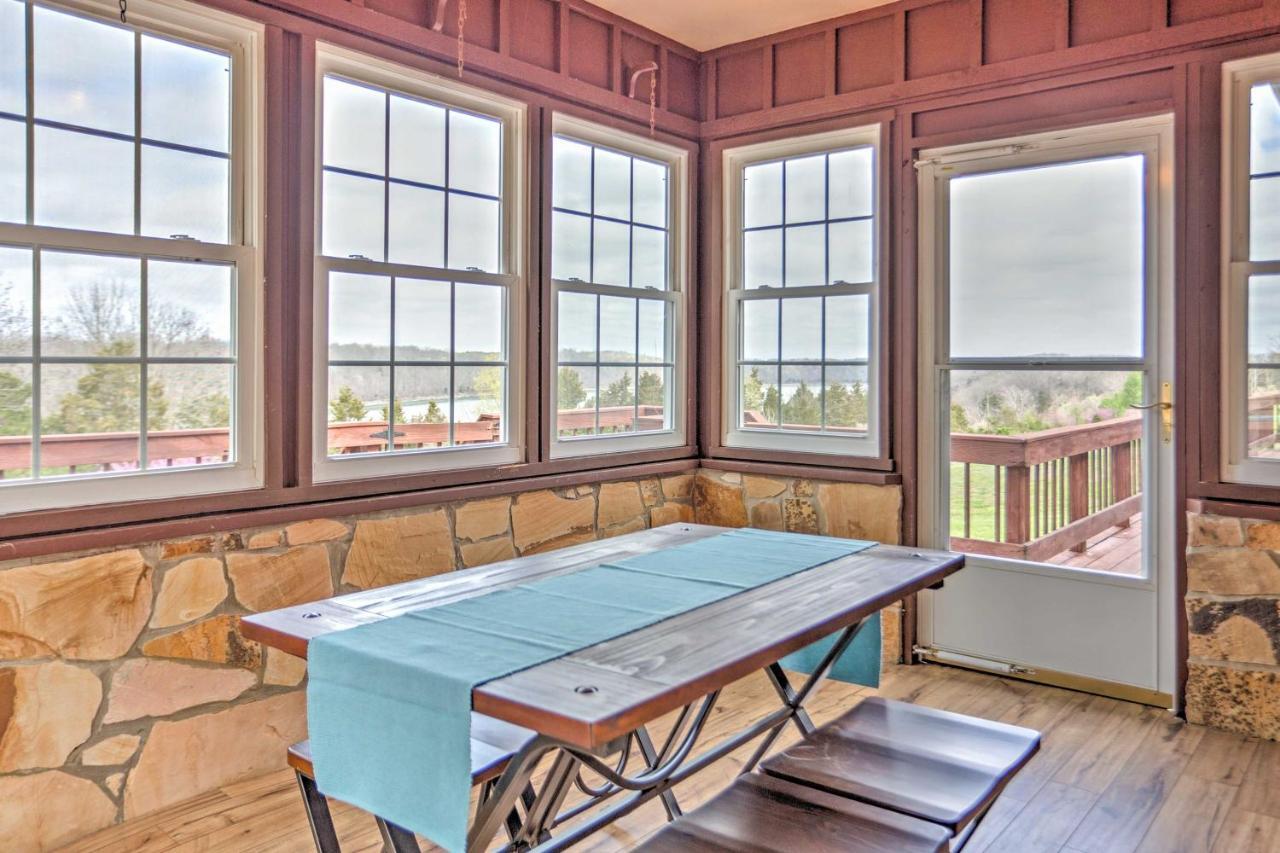 Monticello Home With Multi-Level Deck On 2 Acres! Экстерьер фото